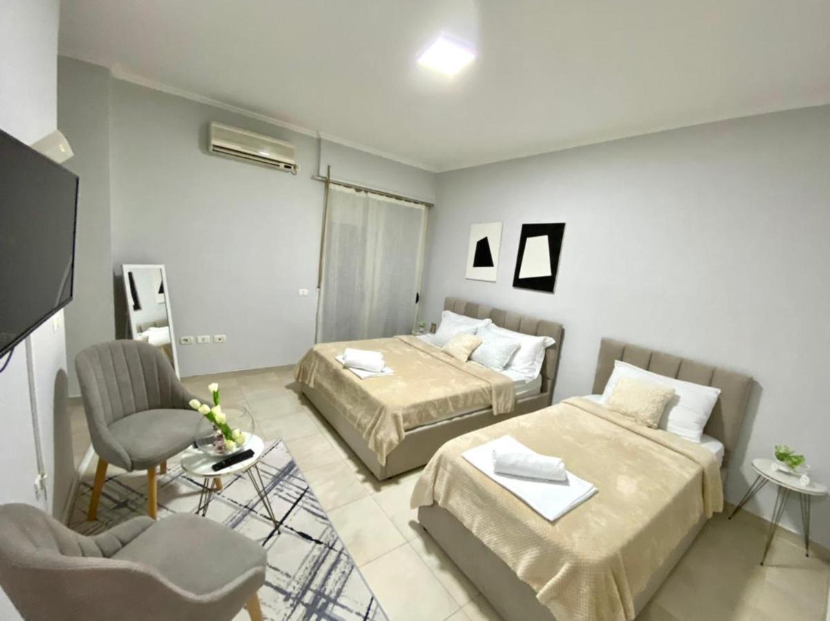 Chlo Apartment 1 Tirane 外观 照片