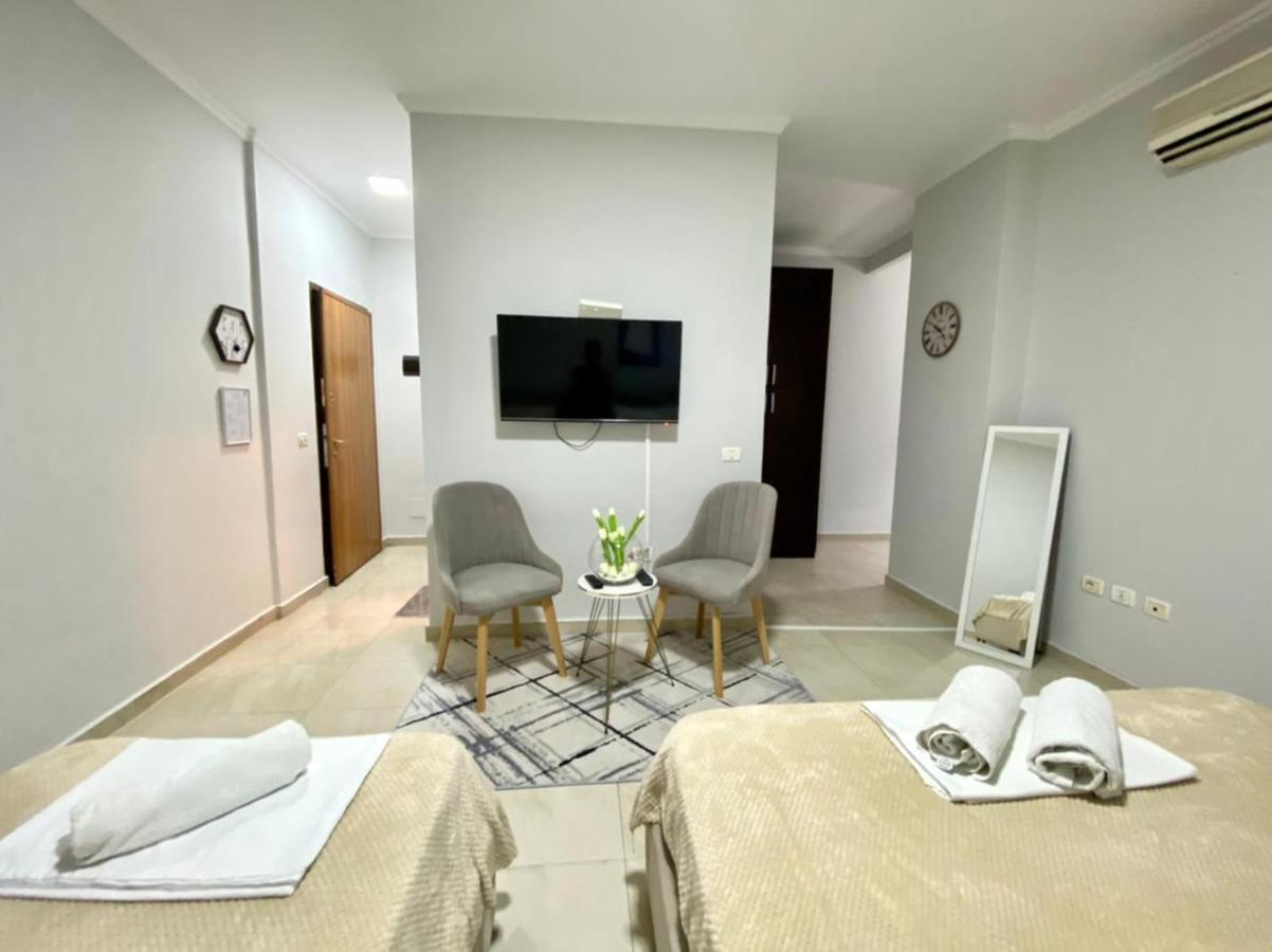 Chlo Apartment 1 Tirane 外观 照片